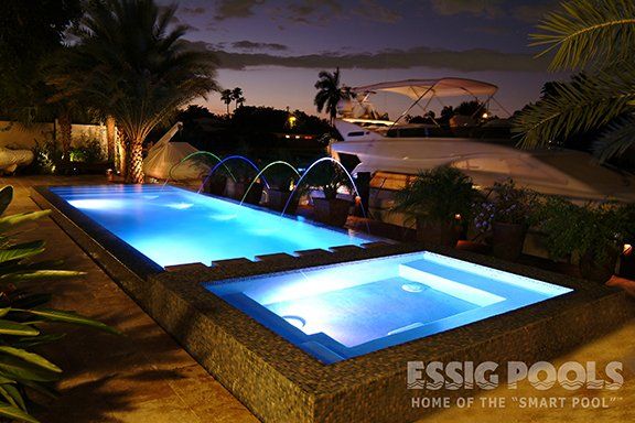 Top 8 Design Considerdations for Custom Pool Builds 